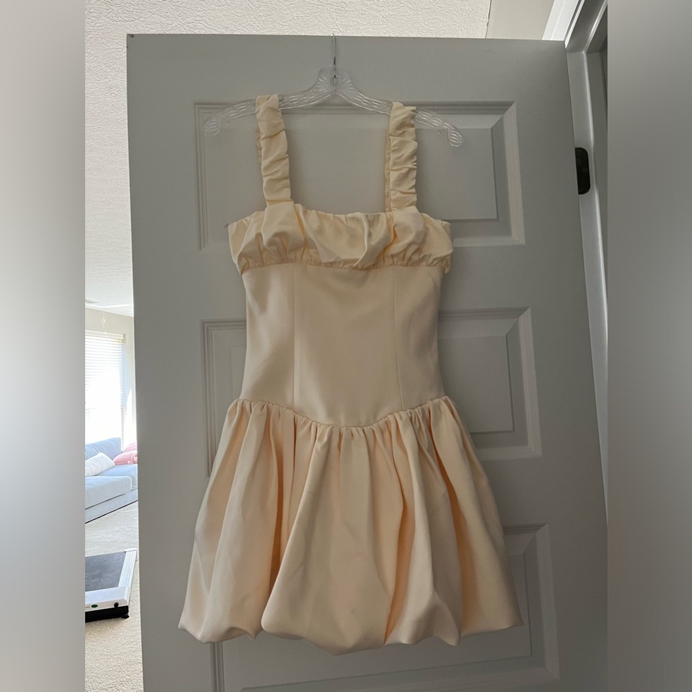 Miss Circle Aubrey Egg White Satin Bubble Hem Mini Dress NWT